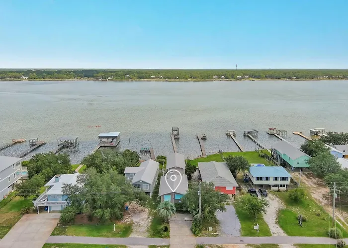 Dock Holiday home