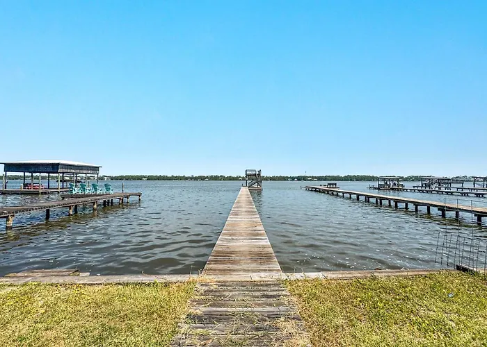 Dock